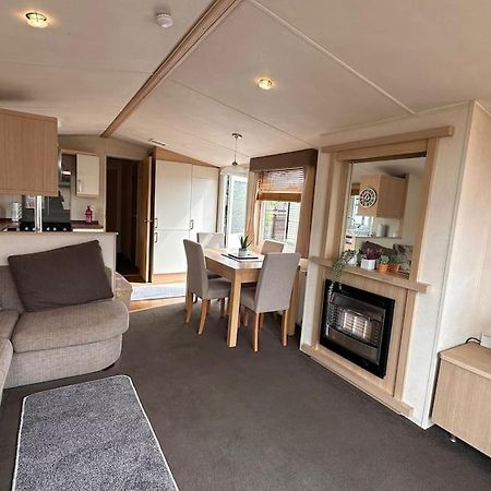 Swift Moselle 2 Bedroom Parkhome - Uddingston, Glasgow Extérieur photo